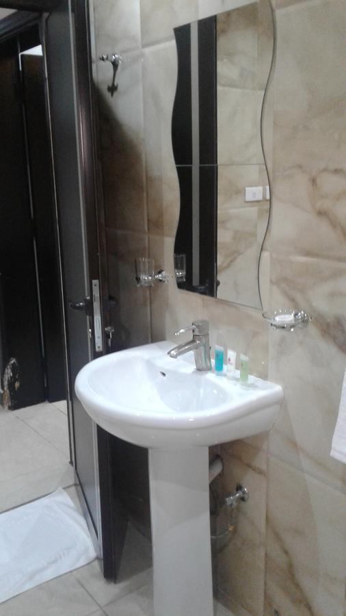 Makarem Al Olaya Suites Al Khobar Esterno foto