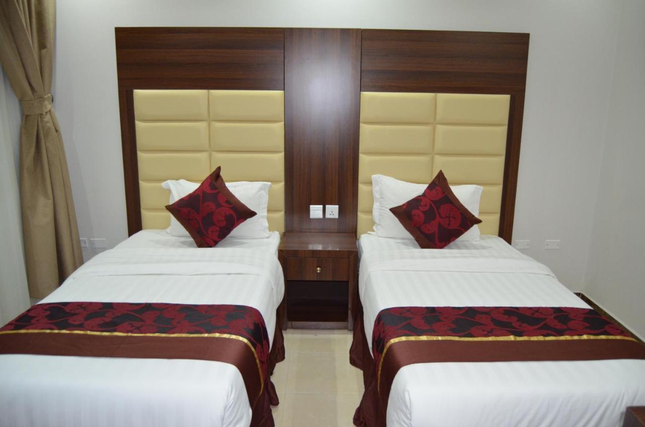 Makarem Al Olaya Suites Al Khobar Esterno foto