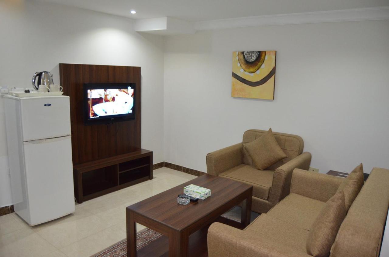 Makarem Al Olaya Suites Al Khobar Esterno foto
