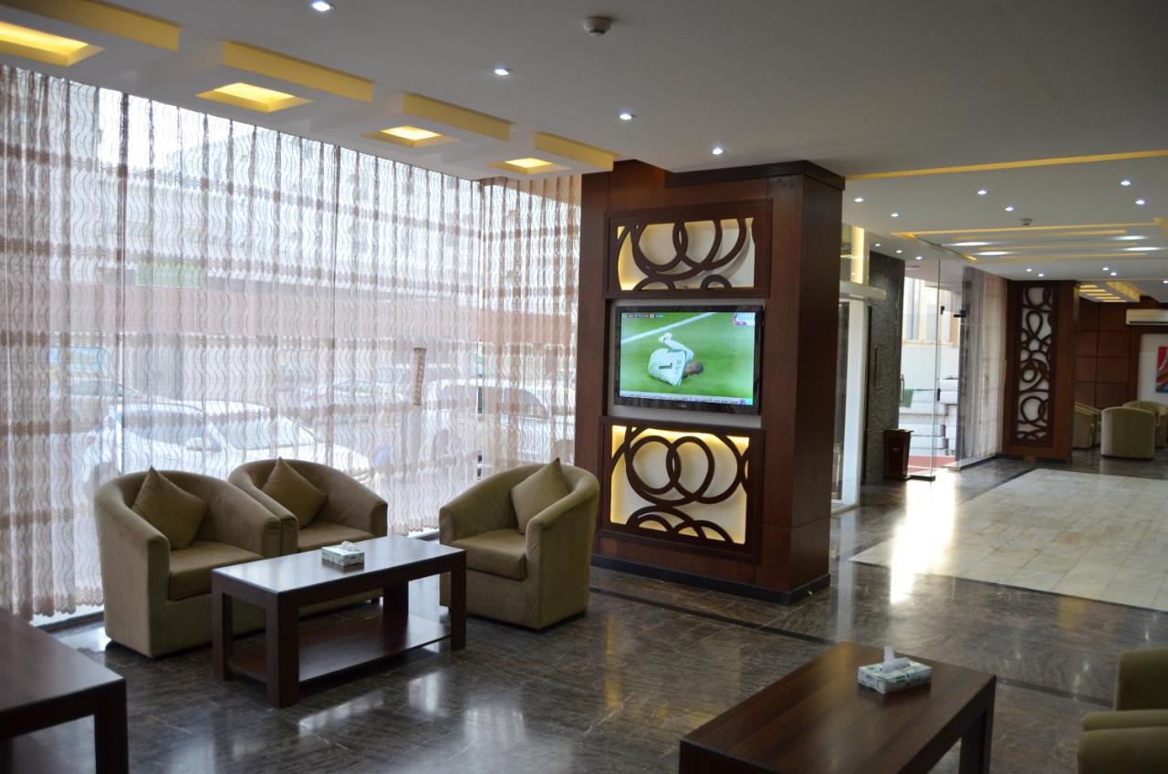 Makarem Al Olaya Suites Al Khobar Esterno foto
